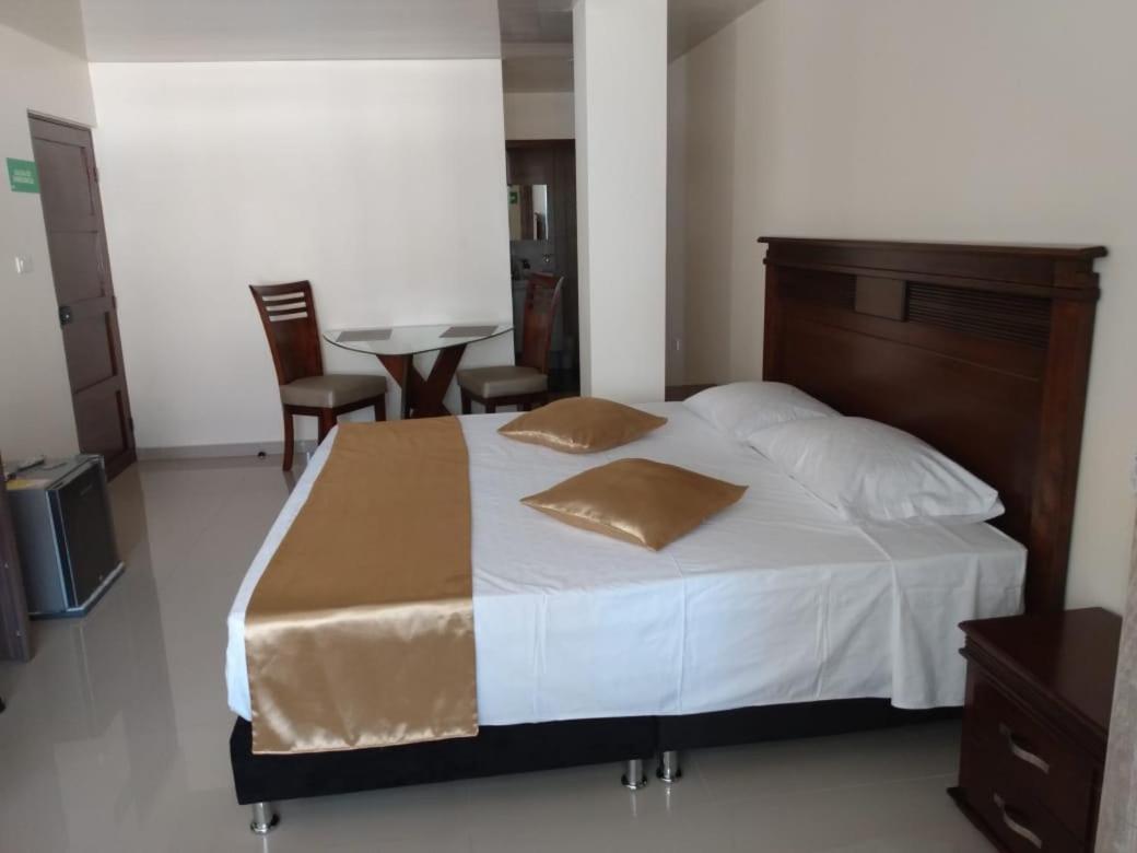 Apartahotel Lion Тулуа Экстерьер фото